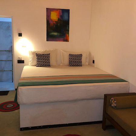 Backpack Beach Hostel & Reggae Bar Boossa Bagian luar foto