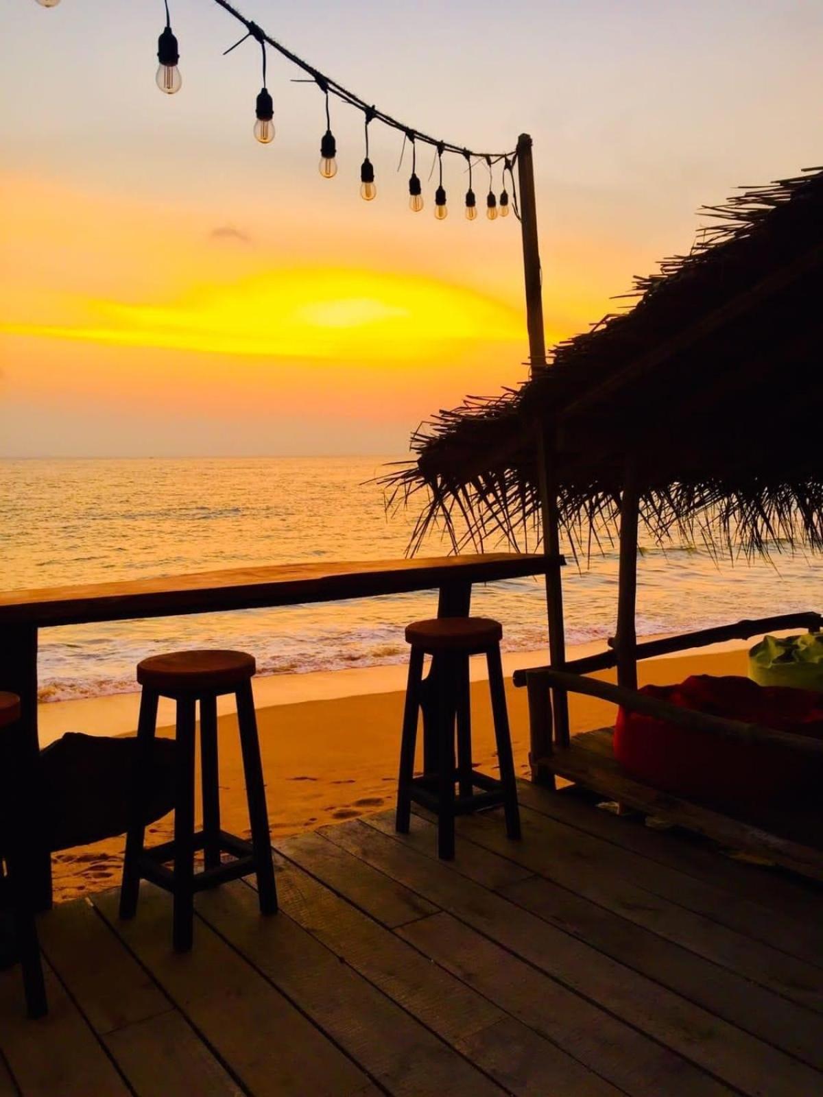 Backpack Beach Hostel & Reggae Bar Boossa Bagian luar foto